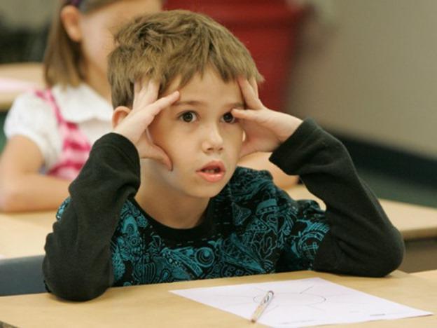 Małe gatunki literackie: jak bajka różni się od bajki?