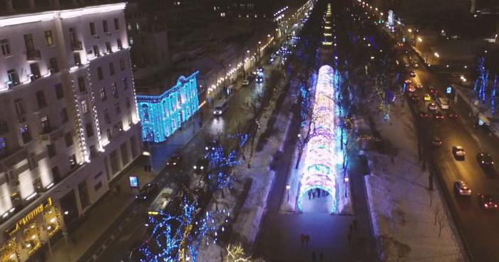 jasny tunel na Tver Boulevard, jak dostać się tam metrem