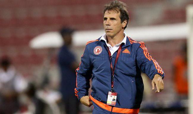 Trener Gianfranco Zola 