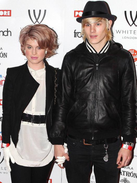 Jak cienki Kelly Osbourne (Kelly Osbourne). Kelly Osbourne, parametry postaci - wzrost, waga